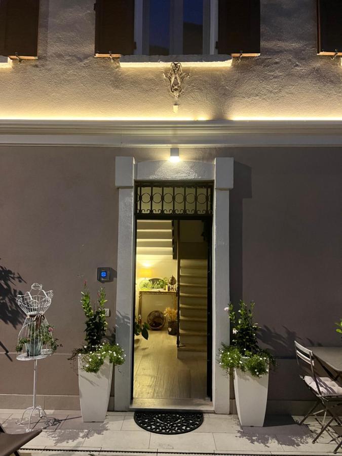 Residenza Elisa Bed & Breakfast Desenzano del Garda