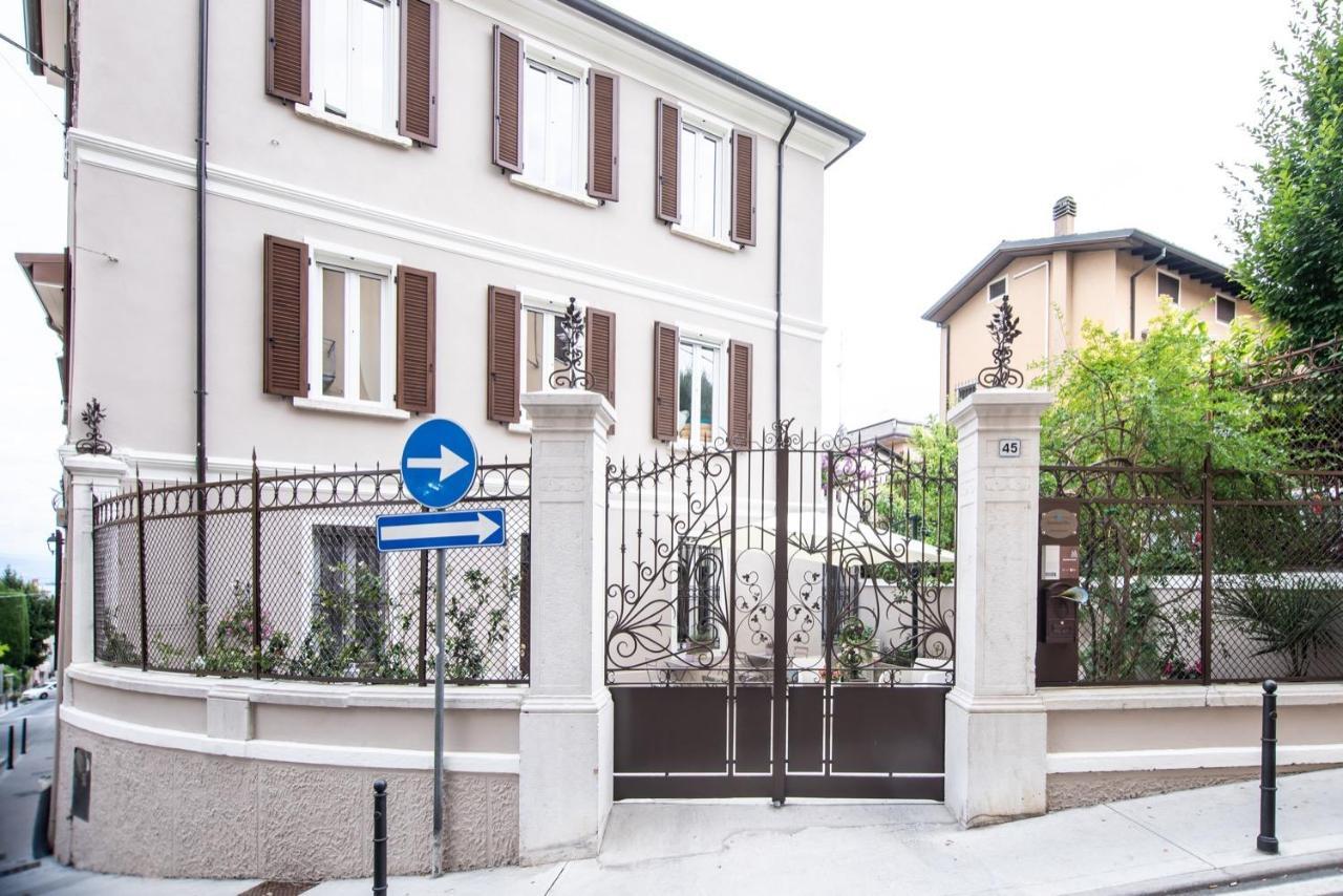 Residenza Elisa Bed & Breakfast 2*